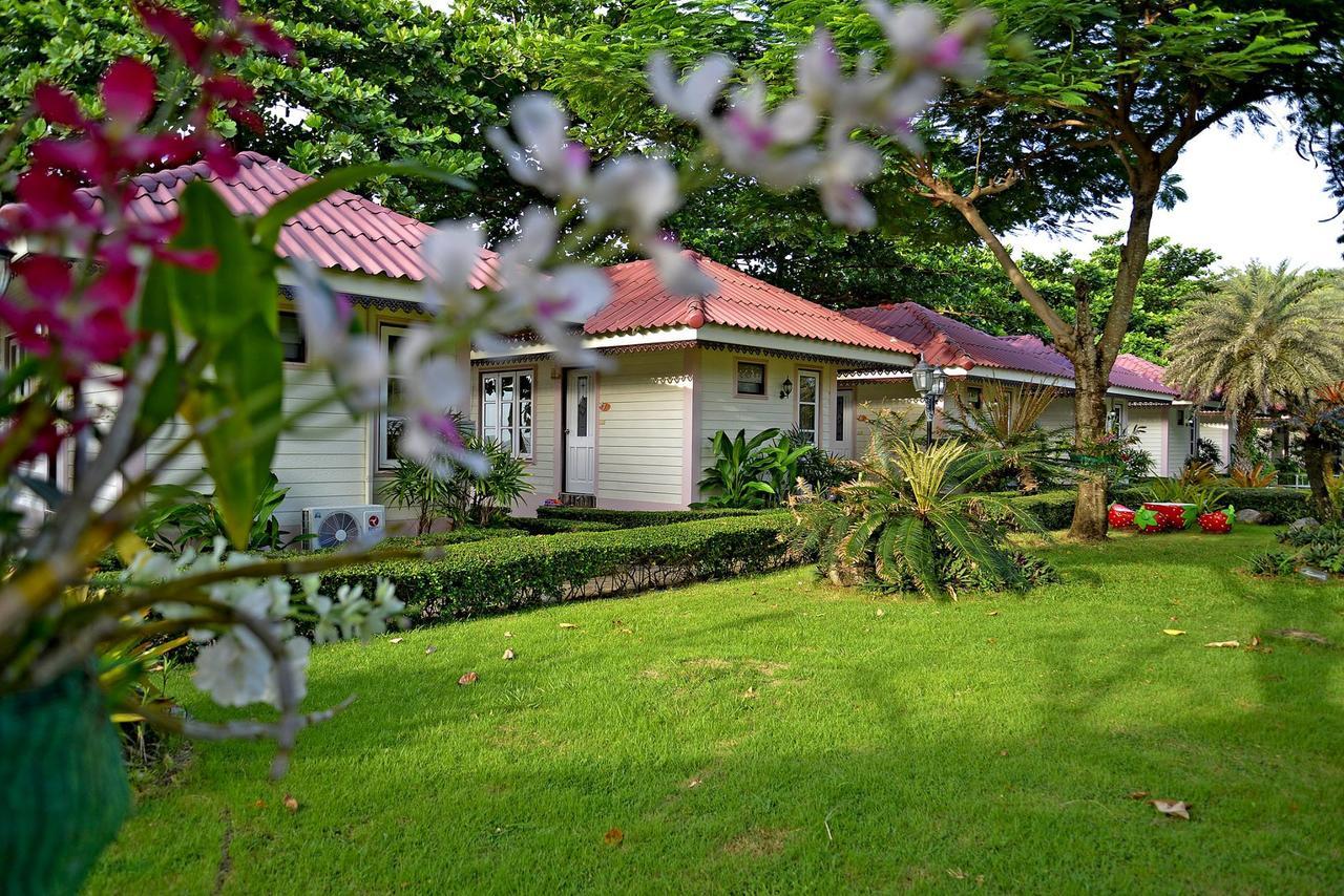 The Iris Resort Chao Lao Beach Esterno foto